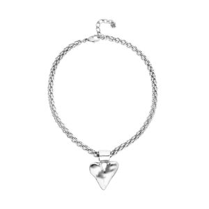 Necklace with thick chain and big heart detail plated in sterling silver