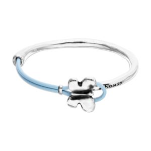 Semi-rigid bracelet plated in sterling silver with blue leather threat and butterfly