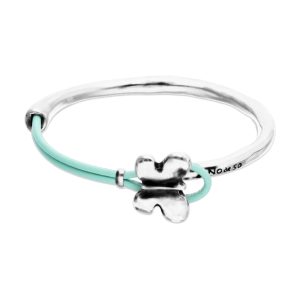 Semi-rigid bracelet plated in sterling silver with green leather threat and butterfly