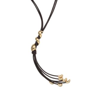 Long leather necklace with a gold plated spiral